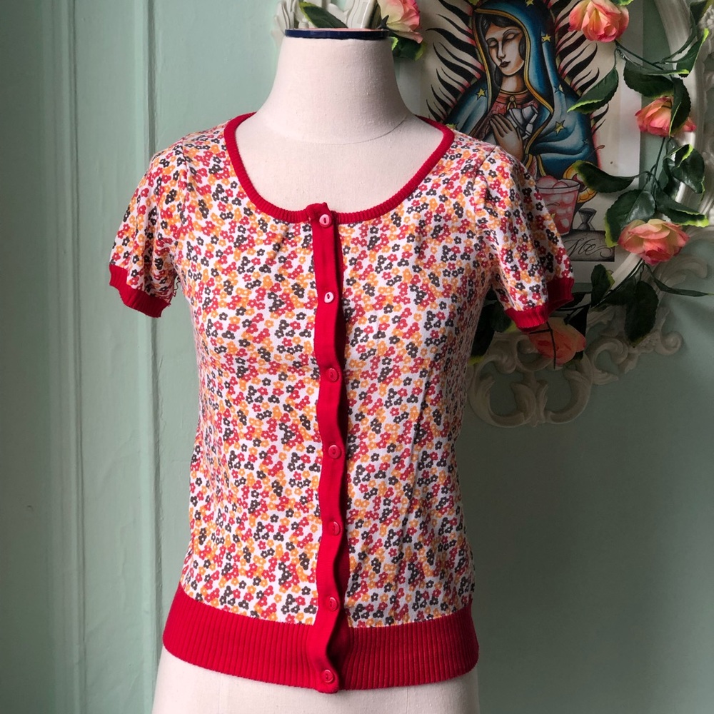 Vintage style cotton button down sweater
